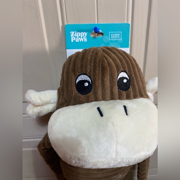 Zippy Paws Monkey With Squeaker 17" - Picture 2 of 6